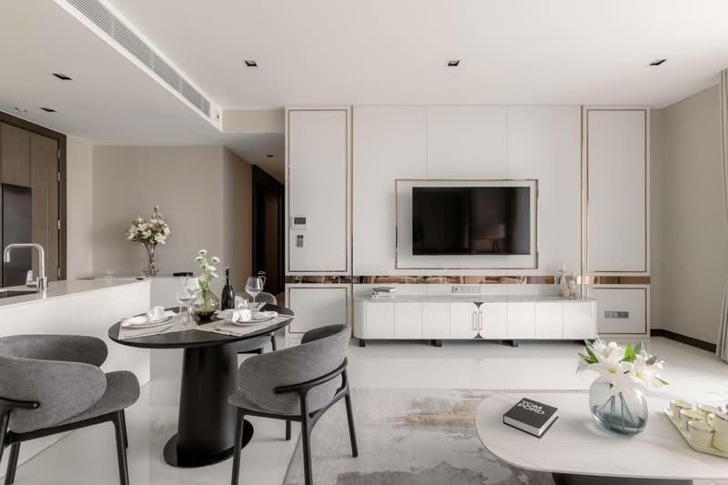 Q1 Sukhumvit, Bangkok, 1 Sukhumvit Road, Khlong Toei, Bangkok, 2 Bedrooms, 108 sqm, Condo For Sale, by จันทร์จิรา เชื้อแก้ว, 500351685 - DDproperty.com