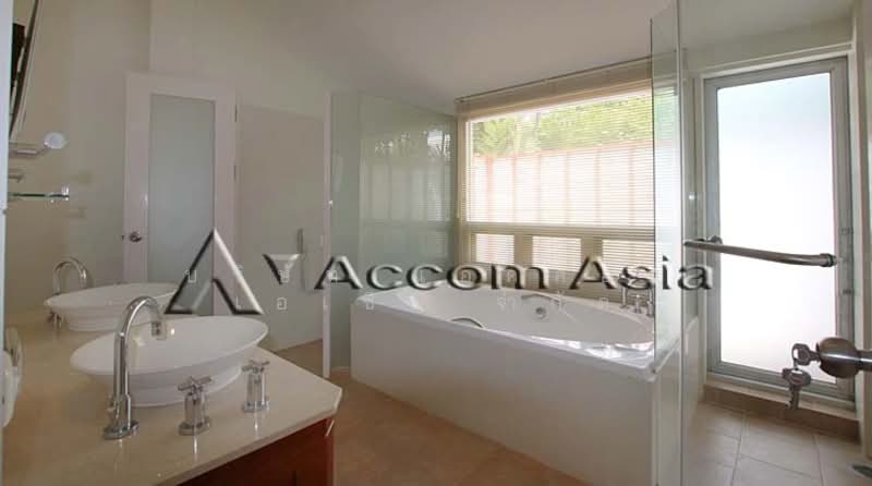 Private Swimming Pool, Pet friendly 4 Bedrooms House for Rent in New Phetchaburi, Bangkok near MRT P, กรุงเทพ, บางกะปิ, ห้วยขวาง, กรุงเทพ, 380 ตร.ม., บ้านเดี่ยว ให้เช่า, โดย บริษัท แอคคอม เอเซีย จำกัด, 500351694 - DDproperty.com