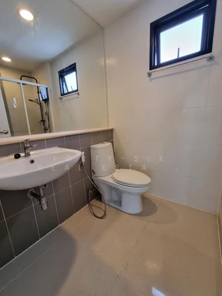 Baan Klang Muang Kalpapruek, Bangkok, Thonburi Court Road, Bang Wa, Phasi Charoen, Bangkok, 3 Bedrooms, 140 sqm, Townhouse For Rent, by Forty-Six Real Estate Group, 500351696 - DDproperty.com