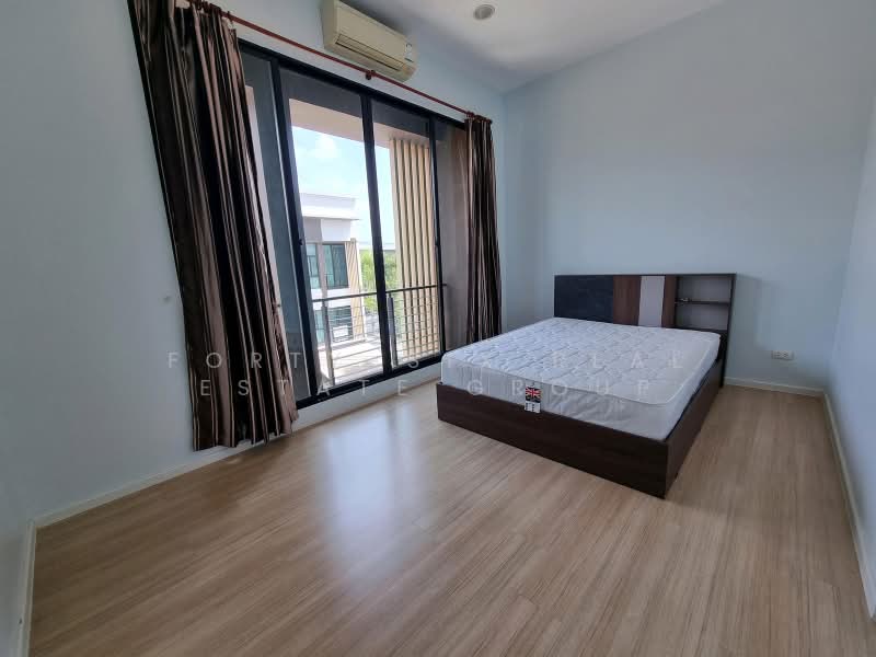 Baan Klang Muang Kalpapruek, Bangkok, Thonburi Court Road, Bang Wa, Phasi Charoen, Bangkok, 3 Bedrooms, 140 sqm, Townhouse For Rent, by Forty-Six Real Estate Group, 500351696 - DDproperty.com