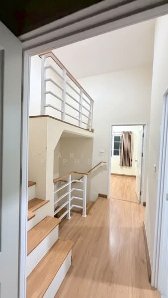 Golden Town Sukhumvit-Bearing Station, Samut Prakan, Soi Tesabansamrongtai 6, Sam Rong, Phra Pra Daeng, Samut Prakan, 4 Bedrooms, 117 sqm, Townhouse For Rent, by Charinthip Phungalong, 500351702 - DDproperty.com