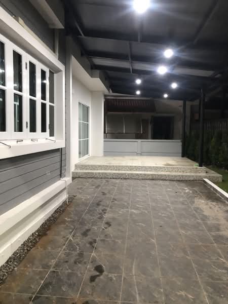 Vararom Lakeview, Samut Prakan, Bang Phli-Tamru Road, Bangphli Yai, Bang Plee, Samut Prakan, 4 Bedrooms, 300 sqm, Single Detached House For Rent, by สิรวัชร แจ้งกระจ่าง, 500351711 - DDproperty.com