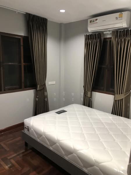Vararom Lakeview : วรารมย์ เลควิลล์, สมุทรปราการ, ถนนบางพลี-ตำหรุ, บางพลีใหญ่, บางพลี, สมุทรปราการ, 300 ตร.ม., บ้านเดี่ยว ให้เช่า, โดย สิรวัชร แจ้งกระจ่าง, 500351711 - DDproperty.com