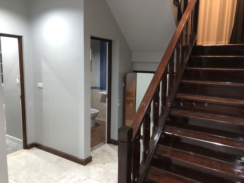 Vararom Lakeview, Samut Prakan, Bang Phli-Tamru Road, Bangphli Yai, Bang Plee, Samut Prakan, 4 Bedrooms, 300 sqm, Single Detached House For Rent, by สิรวัชร แจ้งกระจ่าง, 500351711 - DDproperty.com