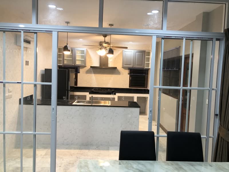 Vararom Lakeview, Samut Prakan, Bang Phli-Tamru Road, Bangphli Yai, Bang Plee, Samut Prakan, 4 Bedrooms, 300 sqm, Single Detached House For Rent, by สิรวัชร แจ้งกระจ่าง, 500351711 - DDproperty.com