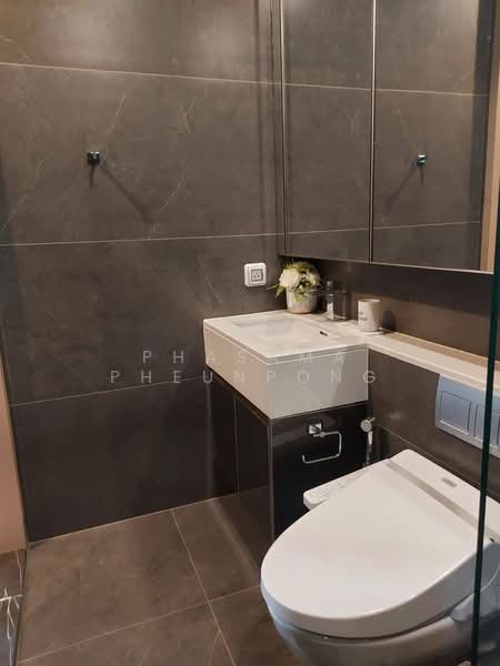 The Esse at Singha Complex, Bangkok, 1788 New Petchaburi Rd, Khlongtoei Nua, Watthana, Bangkok, 1 Bedroom, 35 sqm, Condo For Rent, by Phasama Pheunpong, 500351764 - DDproperty.com