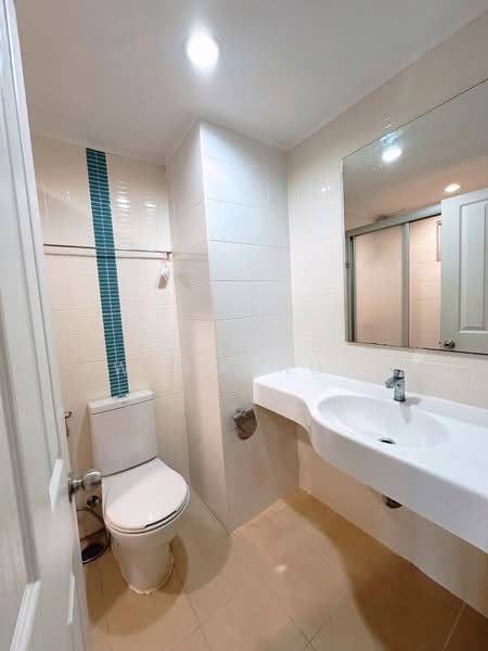 Lumpini Park Rama 9-Ratchada, Bangkok, 888 Chaturathit Road, Bang Kapi, Huai Khwang, Bangkok, 2 Bedrooms, 74 sqm, Condo For Rent, by Waiyawut Kwanmongkhol, 500351790 - DDproperty.com
