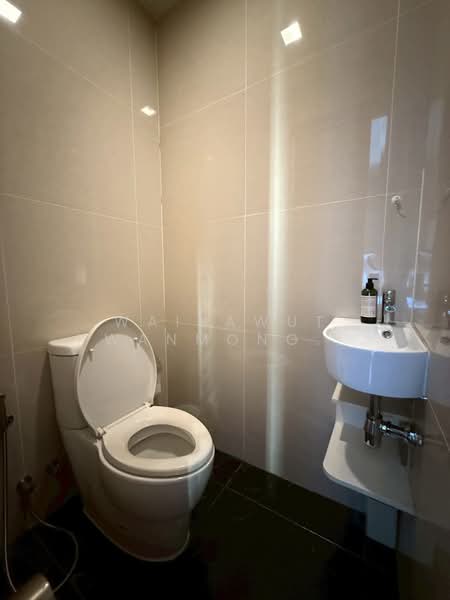 Park Origin Phrom Phong (Park 24), Bangkok, 68 Soi Sukhumvit 24, Khong Tan, Khlong Toei, Bangkok, Studio, 29 sqm, Condo For Rent, by Waiyawut Kwanmongkhol, 500351800 - DDproperty.com
