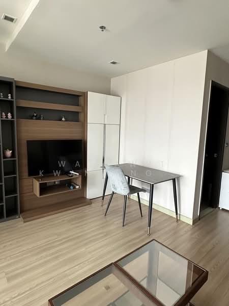 Sky Walk Residences : สกาย วอล์ค เรสซิเดนซ์, กรุงเทพ, 1599 ถนนสุขุมวิท, พระโขนงเหนือ, วัฒนา, กรุงเทพ, 40 ตร.ม., คอนโด ให้เช่า, โดย Waiyawut Kwanmongkhol, 500351805 - DDproperty.com