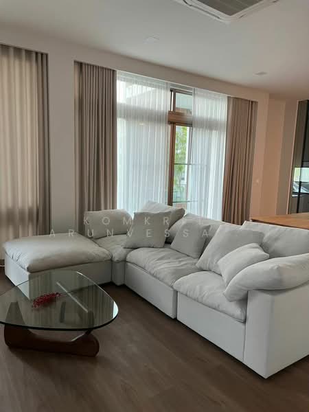 VIVE Rama 9, Bangkok, 38 Krungthep Kreetha Road, Saphan Sung, Bangkok, 3 Bedrooms, 324 sqm, Single Detached House For Rent, by Komkrit Arunvessased , 500351850 - DDproperty.com