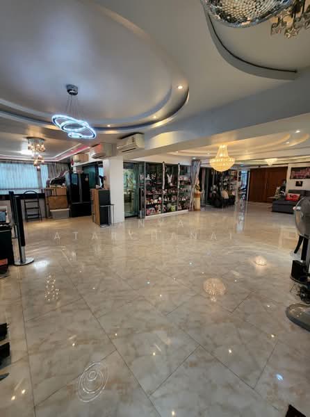 Four Street Mansion, Bangkok, Soi Phahonyothin 24, Phahonyothin Road, Jom Phon, Chatuchak, Bangkok, 2 Bedrooms, 250 sqm, Condo For Sale, by Anya Atarchanai , 500351853 - DDproperty.com