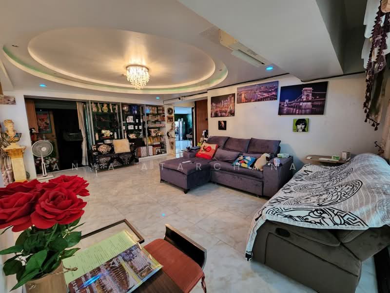 Four Street Mansion, Bangkok, Soi Phahonyothin 24, Phahonyothin Road, Jom Phon, Chatuchak, Bangkok, 2 Bedrooms, 250 sqm, Condo For Sale, by Anya Atarchanai , 500351853 - DDproperty.com