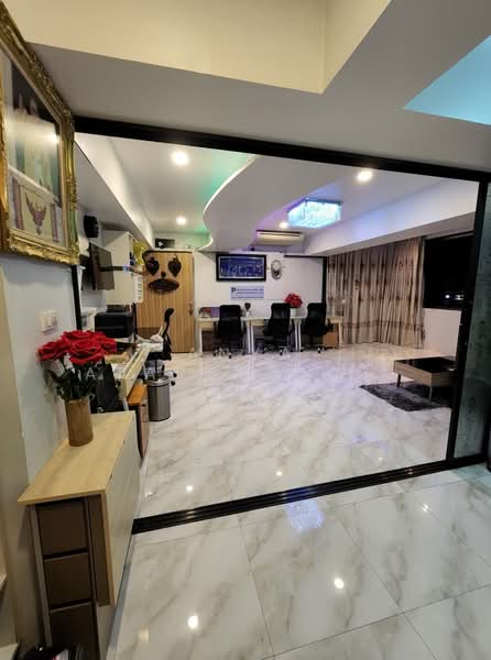 Four Street Mansion : โฟร์สตรีทแมนชั่น, กรุงเทพ, ซ.พหลโยธิน 24 ถ.พหลโยธิน, จอมพล, จตุจักร, กรุงเทพ, 250 ตร.ม., คอนโด ขาย, โดย Anya Atarchanai , 500351853 - DDproperty.com