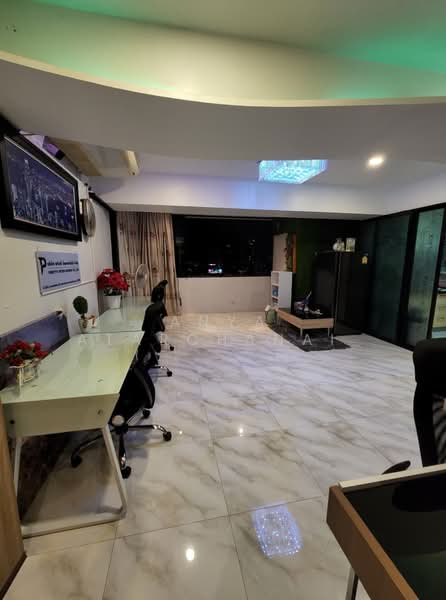 Four Street Mansion : โฟร์สตรีทแมนชั่น, กรุงเทพ, ซ.พหลโยธิน 24 ถ.พหลโยธิน, จอมพล, จตุจักร, กรุงเทพ, 250 ตร.ม., คอนโด ขาย, โดย Anya Atarchanai , 500351853 - DDproperty.com