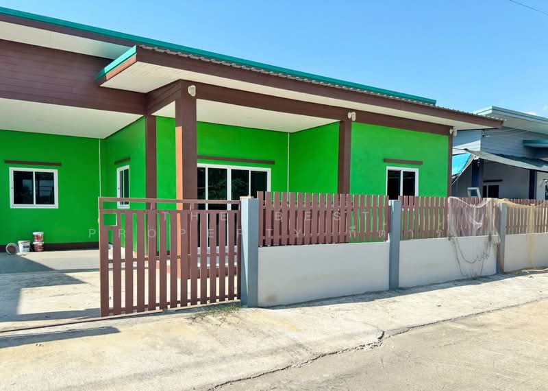 บ้านเดี่ยวแปลงยาว ฉะเชิงเทรา, Chachoengsao, Hua Samrong, Plaeng Yao, Chachoengsao, 2 Bedrooms, 100 sqm, Single Detached House For Sale, by The Best Property กีต้าร์, 500351959 - DDproperty.com