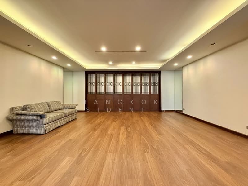 L6 Residence : แอล 6 เรสสิเด้นซ์, กรุงเทพ, 140 ซอย นางลิ้นจี่ 6, ทุ่งมหาเมฆ, สาทร, กรุงเทพ, 260 ตร.ม., อพาร์ทเมนท์ ให้เช่า, โดย Bangkok Residential, 500351965 - DDproperty.com