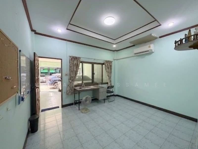 ทาวน์เฮ้าส์ 2 ชั้น ซอยประชาอุทิศ12 แยก1, กรุงเทพ, ราษฎร์บูรณะ, กรุงเทพ, 120 ตร.ม., ทาวน์เฮ้าส์ ขาย, โดย Punpapa Rassamee, 500352010 - DDproperty.com