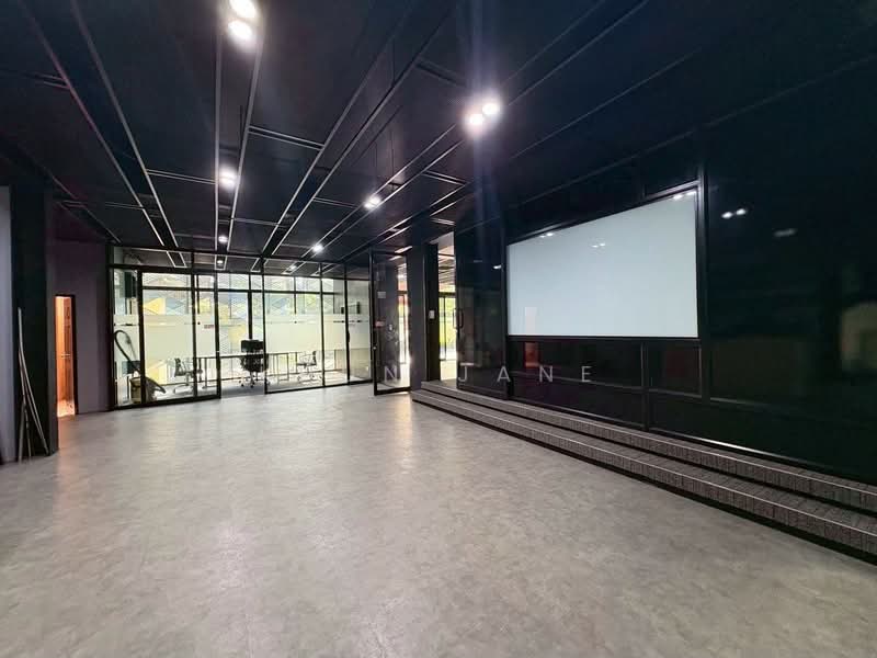Office Building for Rent Near BTS Bearing (SPSJP396), Bangkok, ลาซาล 41, Bang Na Tai, Bang Na, Bangkok, , 850 sqm, Office Space For Rent, by Khun Jane, 500352038 - DDproperty.com