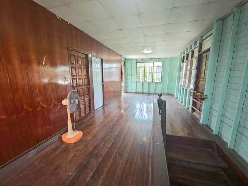 บ้านหลังใหญ่ ที่ดินกว้าง 150 ตร.ว. อรัญญิก, พิษณุโลก, อรัญญิก, เมืองพิษณุโลก, พิษณุโลก, 150 ตร.ม., บ้านเดี่ยว ขาย, โดย ERA Thailand, 500352046 - DDproperty.com