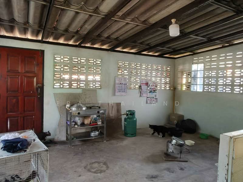 บ้านพร้อมที่ดินผืนใหญ่ ใกล้สี่แยกวุ่นวาย ทำเลเมือง บรรยากาศส่วนตัว, พิษณุโลก, ในเมือง, เมืองพิษณุโลก, พิษณุโลก, 96 ตร.ม., บ้านเดี่ยว ขาย, โดย ERA Thailand, 500352059 - DDproperty.com