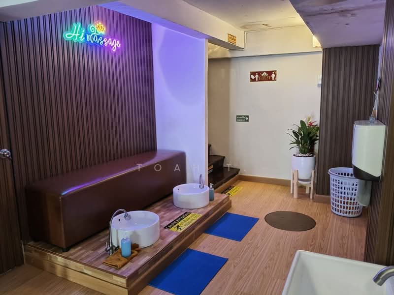 อาคารให้เช่า ทองหล่อ เอกมัย สุขุมวิท : Buildings for rent in Thonglor, Ekkamai, and Sukhumvit, กรุงเทพ, คลองตันเหนือ, วัฒนา, กรุงเทพ, 180 ตร.ม., ตึกแถว-อาคารพาณิชย์ ให้เช่า, โดย TOAH T., 500352069 - DDproperty.com