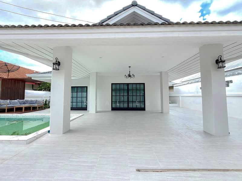 Pool Villa for Sale Soi Siam East Pattaya Fully Furnished, Chon Buri (Pattaya), Bang Lamung, Bang Lamung (Pattaya), Chon Buri (Pattaya), 4 Bedrooms, 360 sqm, Villa For Sale, by PLC real estate, 500352109 - DDproperty.com
