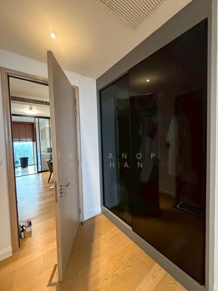 Magnolias Waterfront Residences, Bangkok, 259 Charoen Nakhon Road, Khlong Ton Sai, Khlong San, Bangkok, 3 Bedrooms, 146 sqm, Condo For Sale, by Teeranop Inchan, 500352112 - DDproperty.com