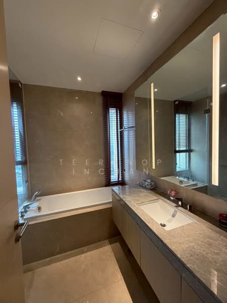 Magnolias Waterfront Residences, Bangkok, 259 Charoen Nakhon Road, Khlong Ton Sai, Khlong San, Bangkok, 3 Bedrooms, 146 sqm, Condo For Sale, by Teeranop Inchan, 500352112 - DDproperty.com