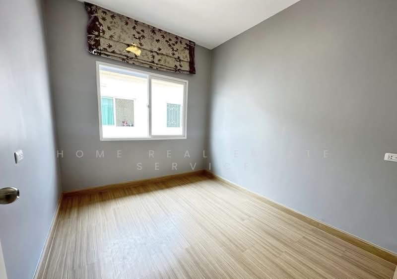 Gusto Townhome Ramkhamhaeng, Bangkok, Soi Rat Phatthana (Soi Miss Teen), Ramkhamhaeng Road (Sukhapiban 3 Road), Saphan Sung, Bangkok, 4 Bedrooms, 132 sqm, Townhouse For Sale, by HOME Real Estate Service, 500352135 - DDproperty.com