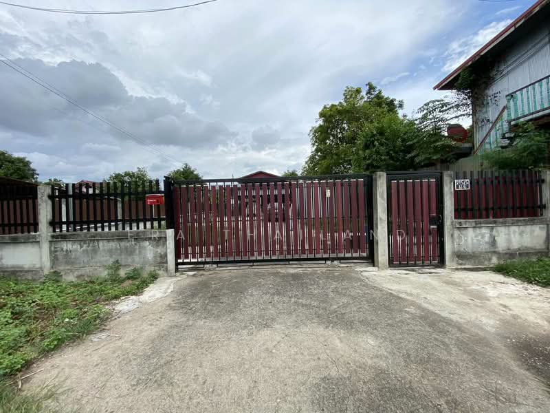 บ้านหลังใหญ่ พื้นที่ใช้สอย 300 ตร.ม. พร้อมสวนรอบบ้าน, พิษณุโลก, หัวรอ, เมืองพิษณุโลก, พิษณุโลก, 300 ตร.ม., บ้านเดี่ยว ขาย, โดย ERA Thailand, 500352153 - DDproperty.com