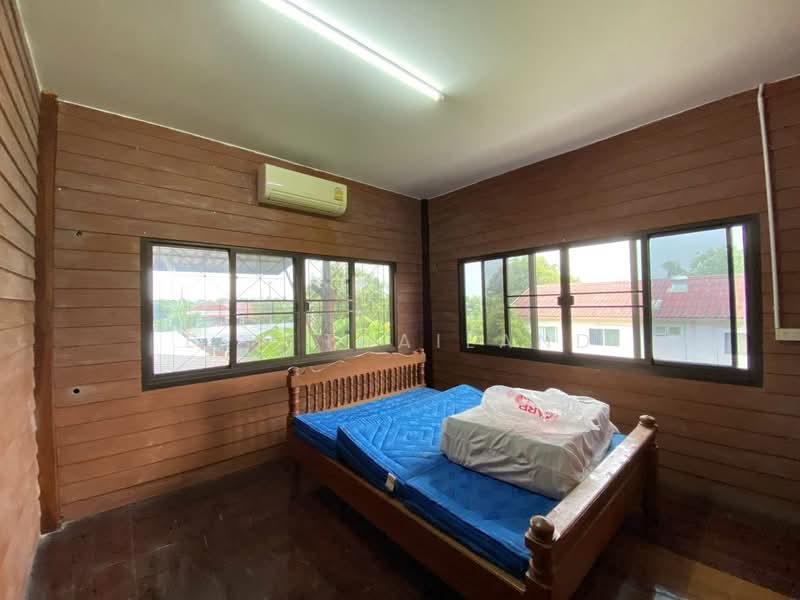 บ้านหลังใหญ่ พื้นที่ใช้สอย 300 ตร.ม. พร้อมสวนรอบบ้าน, พิษณุโลก, หัวรอ, เมืองพิษณุโลก, พิษณุโลก, 300 ตร.ม., บ้านเดี่ยว ขาย, โดย ERA Thailand, 500352153 - DDproperty.com