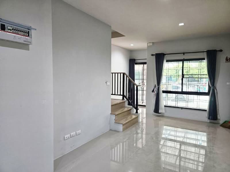 Sirarom Plus Bangna Km.29 : สิรารมย์ พลัส บางนา กม.29, สมุทรปราการ, ซ.เกียรติพิพัฒน์ธานี ถ.บางนา, บ้านระกาศ, บางบ่อ, สมุทรปราการ, 100 ตร.ม., ทาวน์เฮ้าส์ ขาย, โดย The Best Property หลิน, 500352186 - DDproperty.com