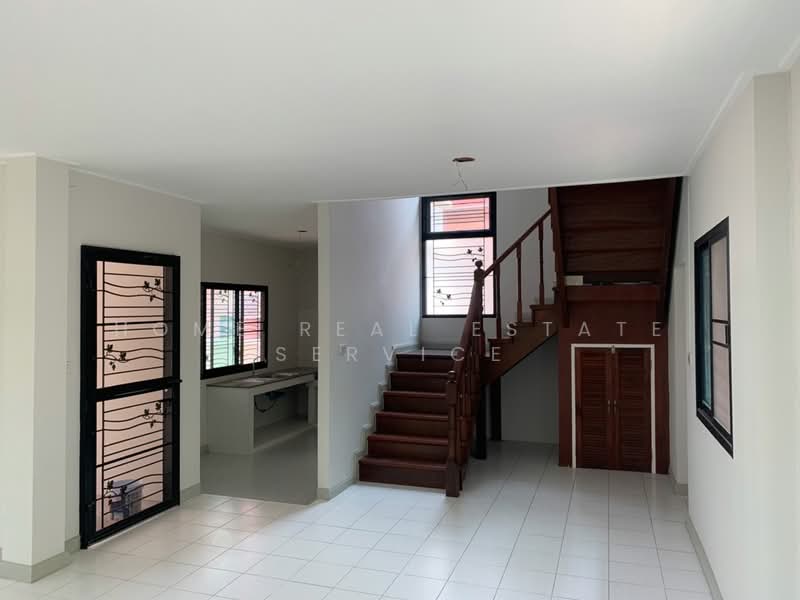 Perfect Place Ramkhamhaeng 164, Bangkok, Soi Ramkhamhaeng 164, Saphan Sung, Bangkok, 3 Bedrooms, 150 sqm, Single Detached House For Sale, by HOME Real Estate Service, 500352197 - DDproperty.com