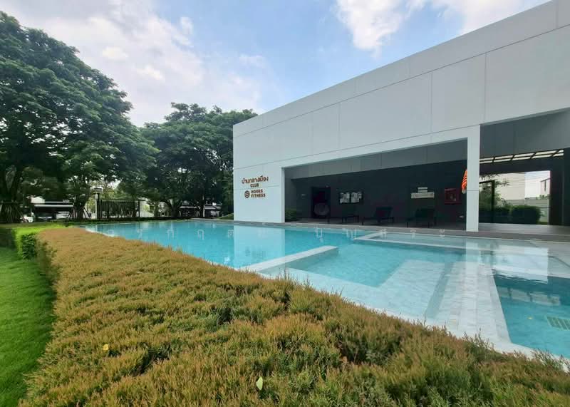 Baan Klang Muang Ratchaphruek Sathorn, Nonthaburi, Ratchaphruek Bang Khanun, Bang Khanun, Bang Kruai, Nonthaburi, 3 Bedrooms, 150 sqm, Single Detached House For Sale, by กรกฤตย์ บุญสระ, 500352203 - DDproperty.com