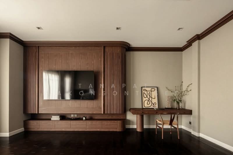 Grand Bangkok Boulevard Krungthepkritha, Bangkok, Srinakarin-Romklao Road, Khlong Sam Prawet, Lat Krabang, Bangkok, 3 Bedrooms, 447 sqm, Single Detached House For Sale, by Tanapat Sakonsontised, 500352217 - DDproperty.com