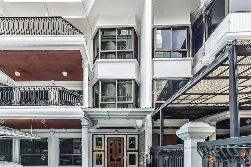 Sathorn Place (Baan Sathorn), กรุงเทพ, สาทรเหนือ, ยานนาวา, สาทร, กรุงเทพ, 510 ตร.ม., บ้านเดี่ยว ขาย, โดย Sirirut Havee Akehurst, 500352251 - DDproperty.com