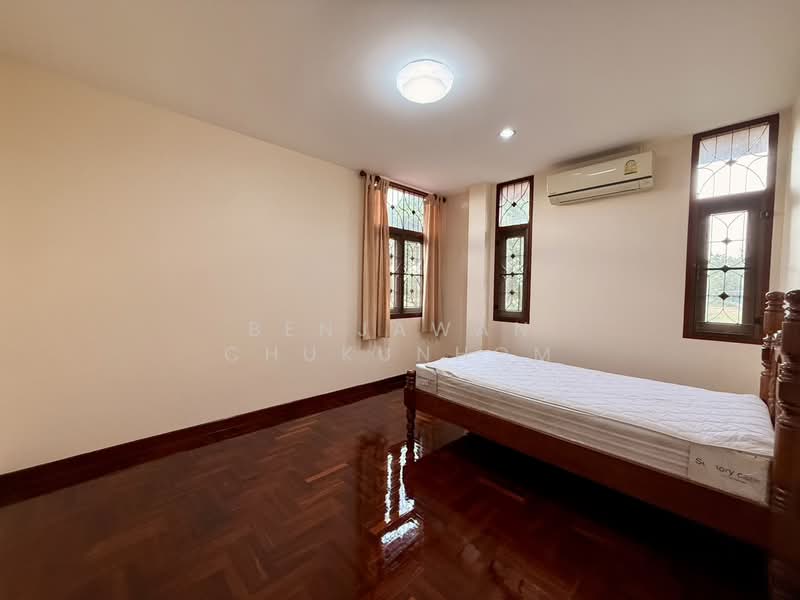 Private House at Mabprachan, Chon Buri (Pattaya), Poong, Bang Lamung (Pattaya), Chon Buri (Pattaya), 3 Bedrooms, 7,808 sqm, Single Detached House For Sale, by Benjawan Chukunhom, 500352274 - DDproperty.com