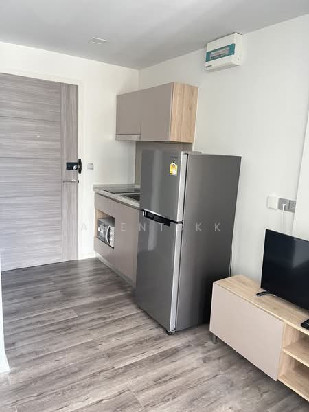 Atmoz Ratchada-Huaikwang, Bangkok, Saha Kan Pramun Alley, Wang Thonglang, Bangkok, 1 Bedroom, 24 sqm, Condo For Rent, by Agentbkk, 500352320 - DDproperty.com