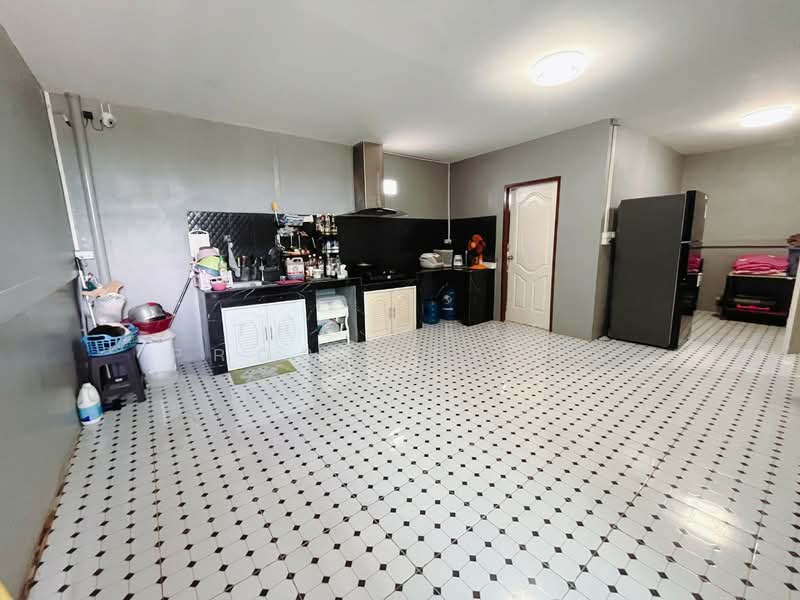 ทาวน์เฮ้าส์หนองบัว กาญจนบุรี, Kanchanaburi, Nong Bua, Muang Kanchanaburi, Kanchanaburi, 2 Bedrooms, 100 sqm, Townhouse For Sale, by The Best Property แอ้, 500352321 - DDproperty.com