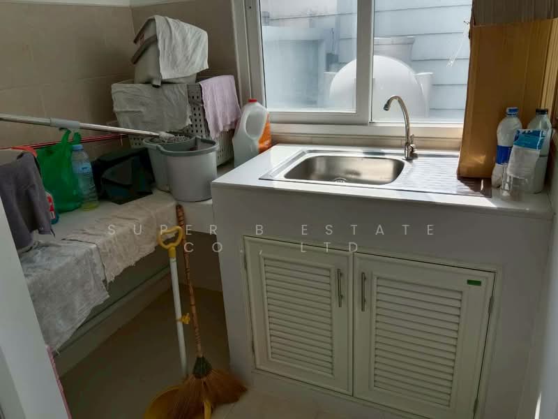 Baan Klang Muang Urbanion Rama 9-Ladprao, Bangkok, Soi Ladprao 84, Ladprao Road, Wang Thonglang, Bangkok, 3 Bedrooms, 150 sqm, Townhouse For Rent, by Super B Estate Co., Ltd, 500352352 - DDproperty.com