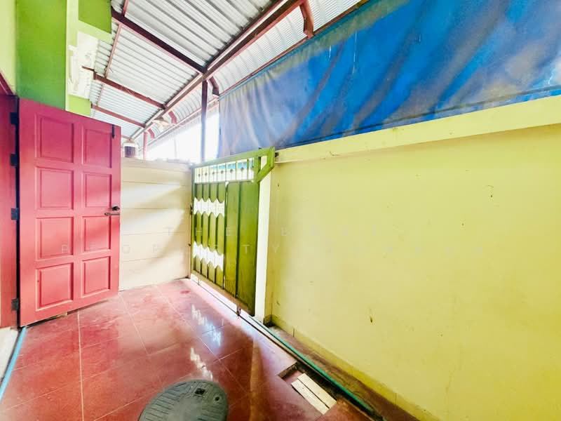 อาคารพาณิชย์ท่าเรือ พระนครศรีอยุธยา, Phra Nakhon Si Ayutthaya, Tha Chao Sanuk, Tha Rua, Phra Nakhon Si Ayutthaya, , 100 sqm, Shophouse For Sale, by The Best Property ใบหม่อน, 500352379 - DDproperty.com