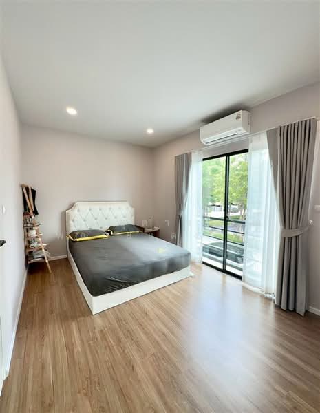 Baan Klang Muang Ramintra : บ้านกลางเมือง รามอินทรา, กรุงเทพ, ซอยกาญจนาภิเษก 6/1, ท่าแร้ง, บางเขน, กรุงเทพ, 145 ตร.ม., ทาวน์เฮ้าส์ ขาย, โดย คุณ สุดาวรรณ พลอยแดง (แอน), 500352382 - DDproperty.com