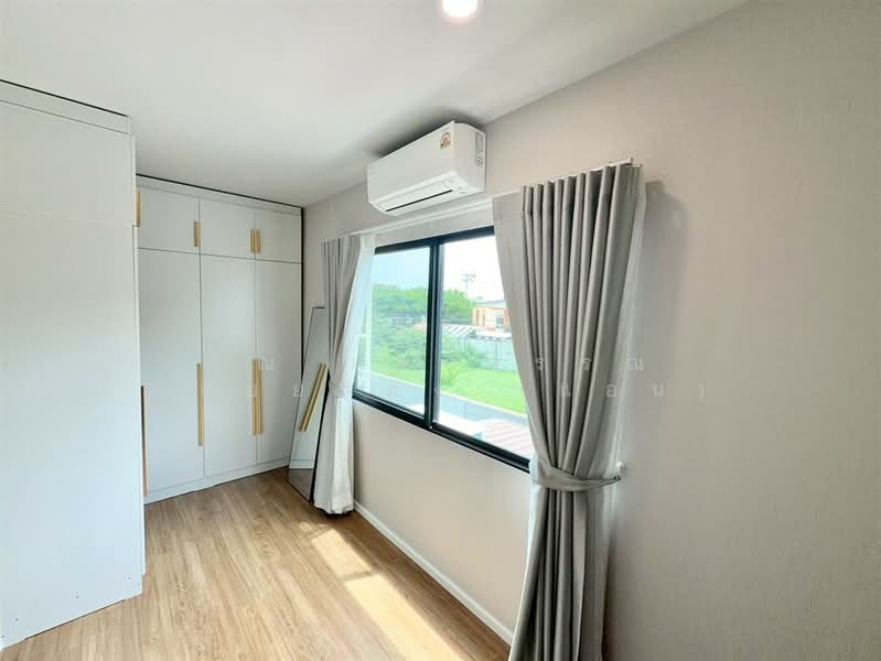 Baan Klang Muang Ramintra : บ้านกลางเมือง รามอินทรา, กรุงเทพ, ซอยกาญจนาภิเษก 6/1, ท่าแร้ง, บางเขน, กรุงเทพ, 145 ตร.ม., ทาวน์เฮ้าส์ ขาย, โดย คุณ สุดาวรรณ พลอยแดง (แอน), 500352382 - DDproperty.com