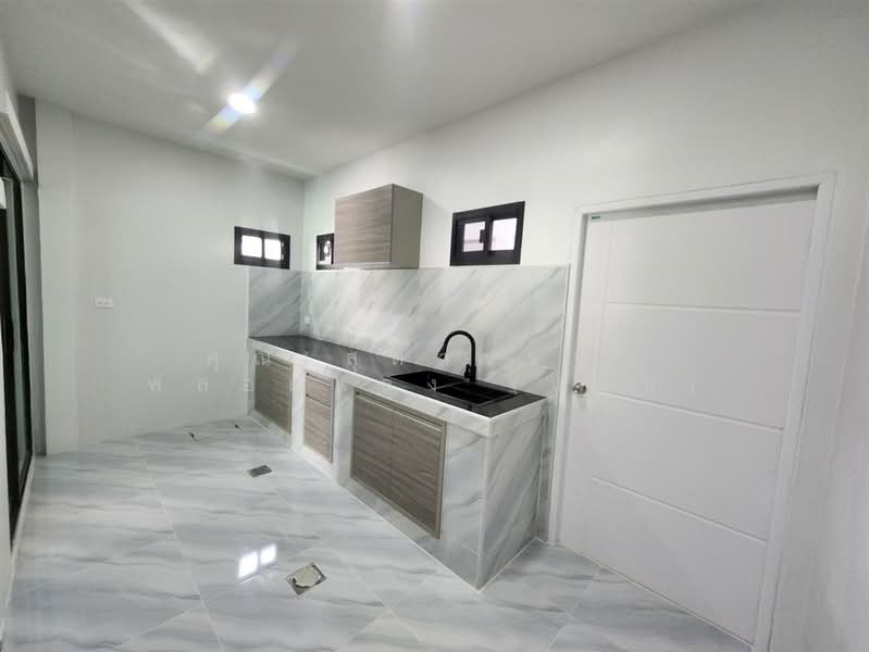 Baan Klang Muang Ramintra, Bangkok, Soi Kanchanaphisek 6/1, Tha Rang, Bang Khen, Bangkok, 3 Bedrooms, 145 sqm, Townhouse For Sale, by คุณ สุดาวรรณ พลอยแดง (แอน), 500352382 - DDproperty.com