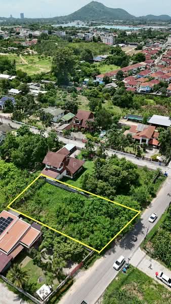 Beautiful vacant land for sale near Lotus Sriracha, Chon Buri (Pattaya), Surasak, Si Racha, Chon Buri (Pattaya), , 828 sqm, Land For Sale, by A House Property Co.,Ltd., 500352394 - DDproperty.com
