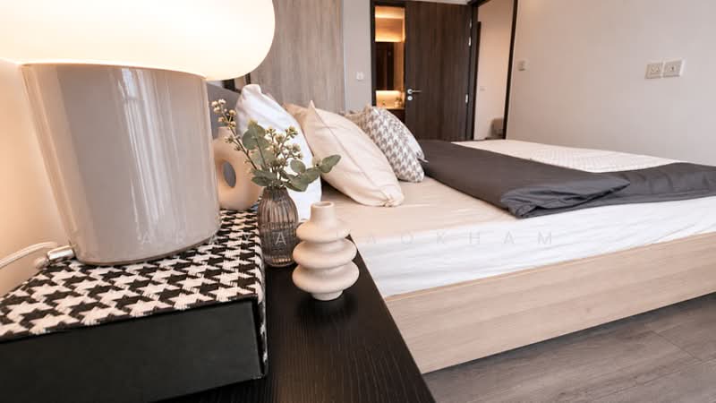 Whizdom Essence, Bangkok, 5 Piyabutr 1 Alley, Bang Chak, Phra Khanong, Bangkok, 1 Bedroom, 34 sqm, Condo For Sale, by Araya Laokham, 500352395 - DDproperty.com