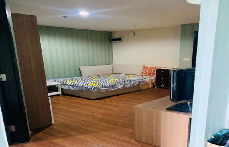 Diamond Ratchada (Tower A), Bangkok, 198 Ratchadaphisek Road, Huai Khwang, Bangkok, 1 Bedroom, 33 sqm, Condo For Rent, by Araya Laokham, 500352446 - DDproperty.com