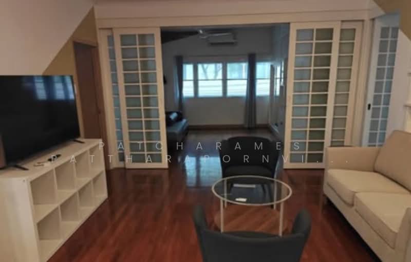Siam Penthouse 2 Condominium : สยาม เพนท์เฮาส์ 2 คอนโดมิเนียม, กรุงเทพ, 72 ซอยสาทร 1 ถนนสาทร, ทุ่งมหาเมฆ, สาทร, กรุงเทพ, 170 ตร.ม., คอนโด ให้เช่า, โดย Patcharames Pattharapornviboon, 500352534 - DDproperty.com