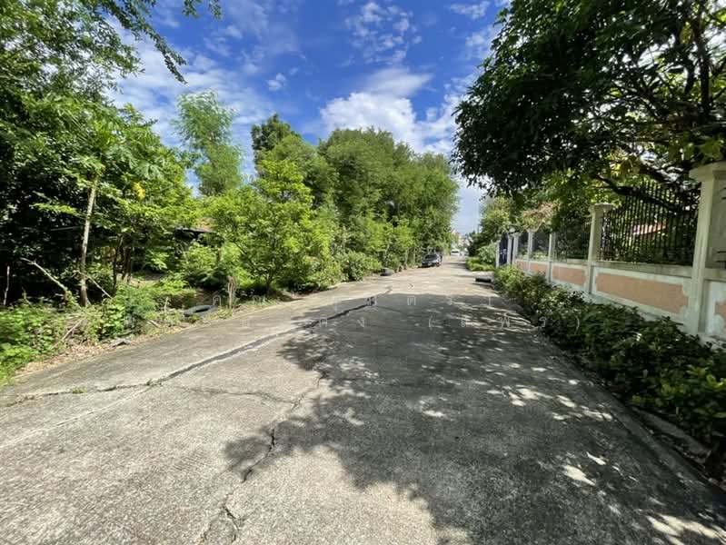 ที่ดินเปล่า 1 ไร่ 120 ตร.ว. ที่ดิน หมู่บ้านสินธนา นวมินทร์50, กรุงเทพ, ถนนนวมินทร์, คลองกุ่ม, บึงกุ่ม, กรุงเทพ, 2,080 ตร.ม., ที่ดิน ขาย, โดย คุณ สุภัตรา พลอยแดง (แพร), 500352556 - DDproperty.com