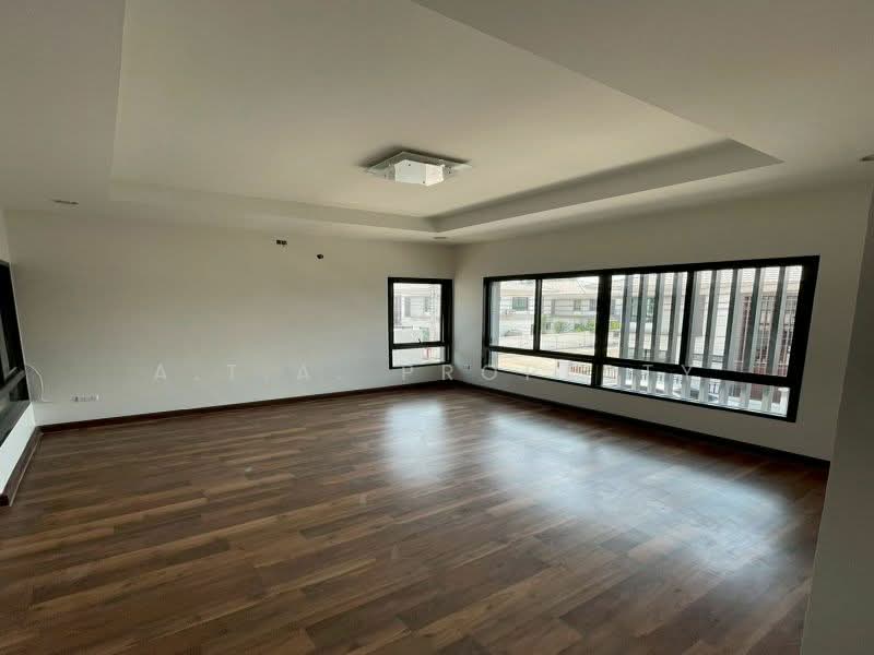 เดอะ คอมพลีท ศรีราชา, Chon Buri (Pattaya), Surasak, Si Racha, Chon Buri (Pattaya), 3 Bedrooms, 250 sqm, Single Detached House For Sale, by A.T.A. Property, 500352558 - DDproperty.com